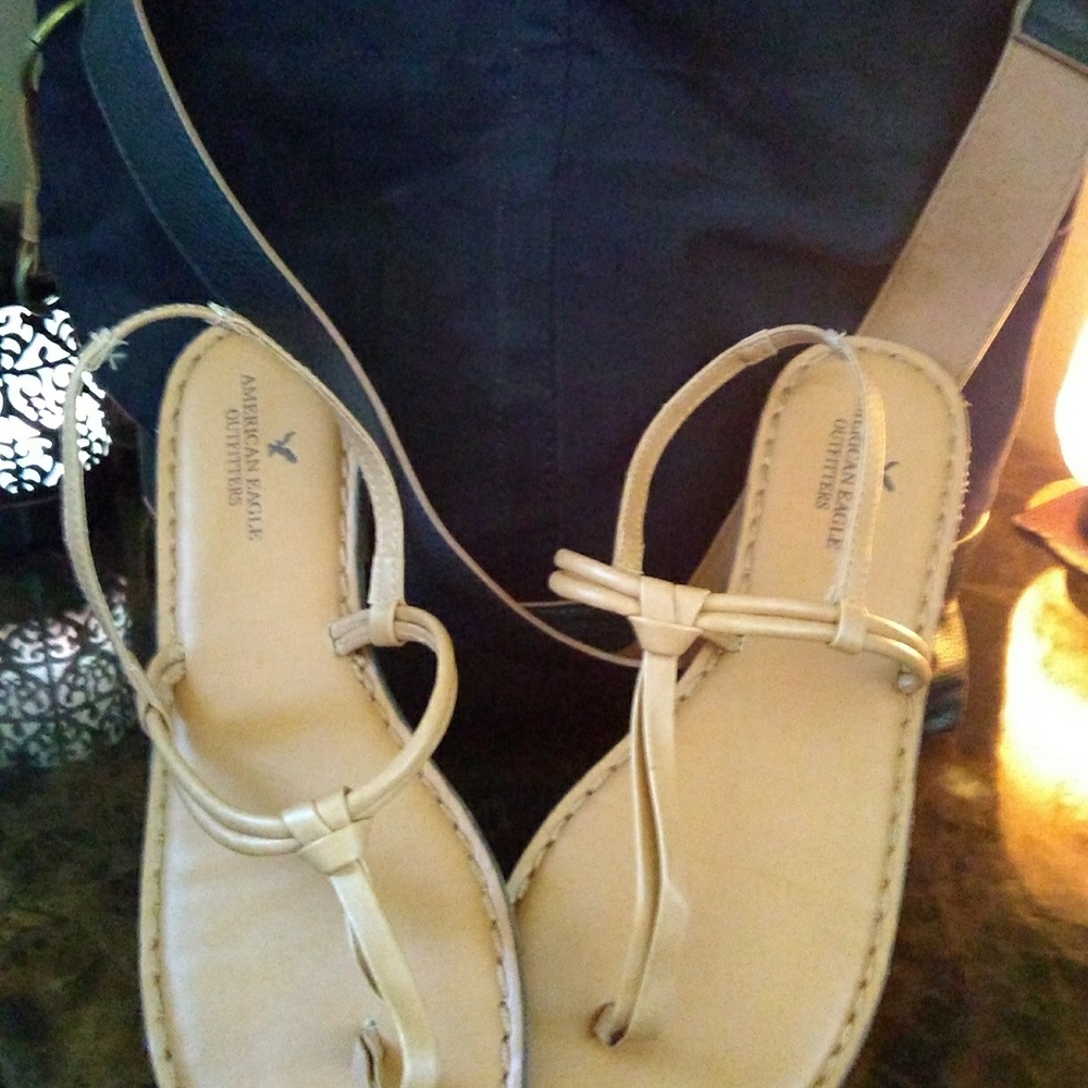 🏝️🏖️ Summer Close Out American Eagle tan sandals